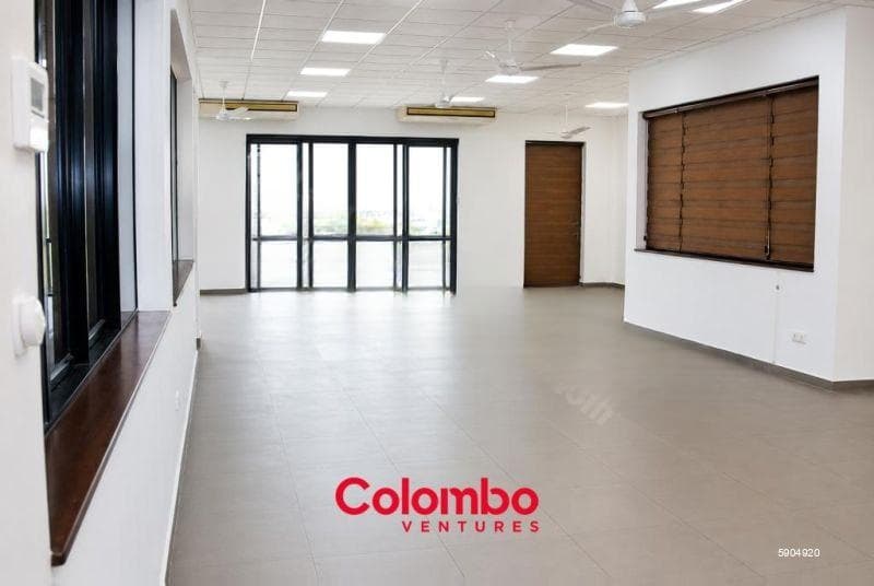 Colombo 5 Building – 16,000 sqft Commercial Building in Immaculate Condition for SALE - Thimbirigasyaya, Col.5 (BS-13