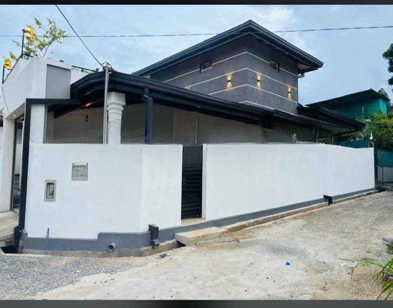 New modern House for sale athurugiriya