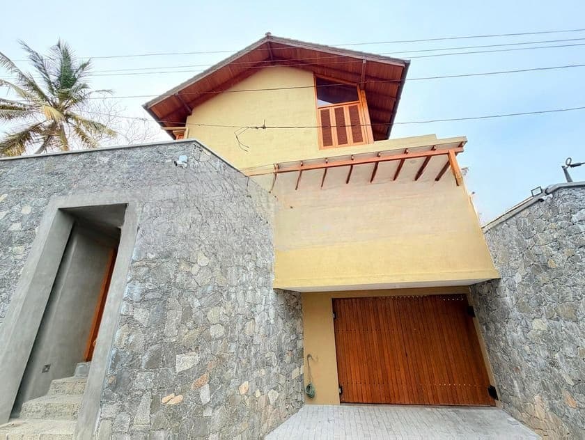 Nugegoda Award-Winning Architect Designed Luxury House for Sale