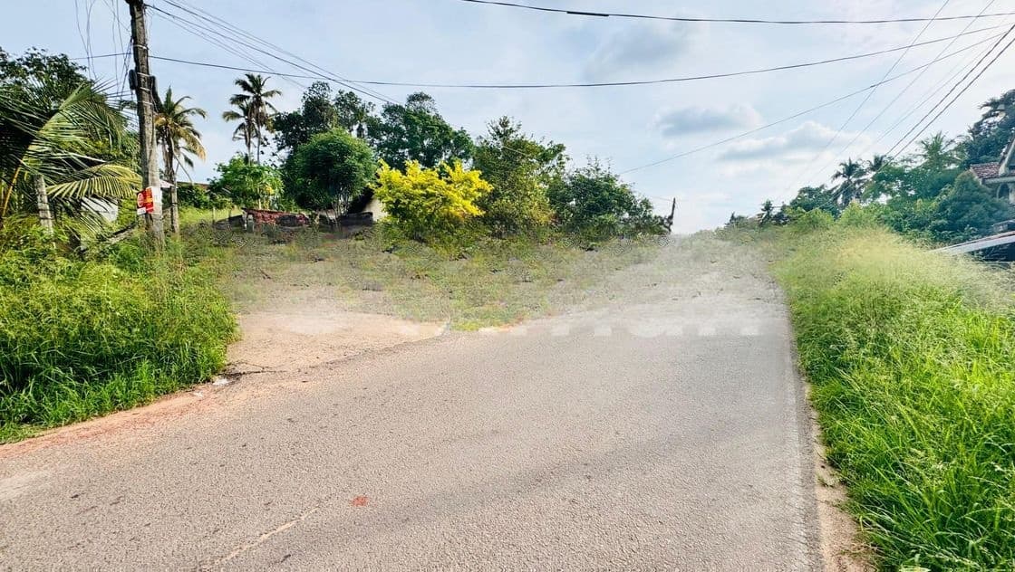Land in a Peaceful Location Near Ja Ela