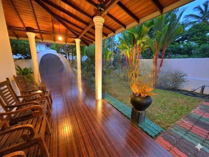 16.8 Perches / Green Garden Solid Single Storied House - Mattegoda