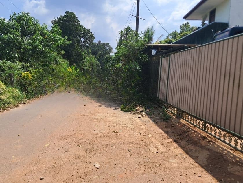 Land in Mattegoda Salgas Junction
