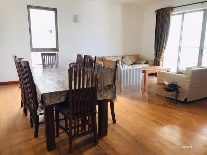 Colombo 02 Empire 03 Bedroom Higher Floor Apartment For Sale
