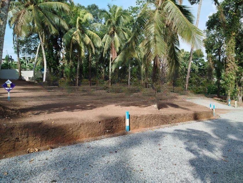Land For Sale Kadawatha