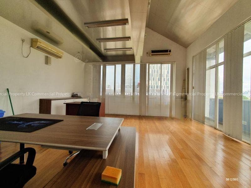10,000 Sq.Ft Commercial Building for Rent in Colombo 07