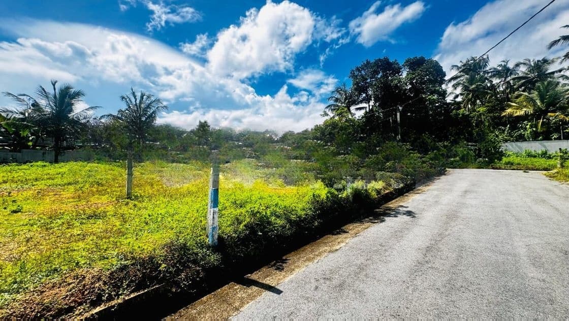 Kadawatha Land for Sale