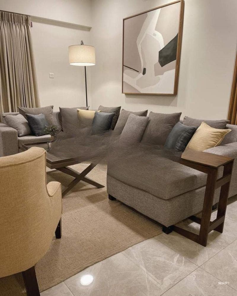 Capital Heights 3 bedrooms fully furnished apartment at Rajajgiriya for sale
