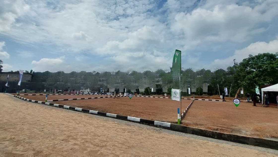 Residential 7p Land for Sale in Moratuwa C33