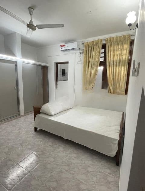 2 Bedroom furnished ground floor house for Rent - Nugegoda