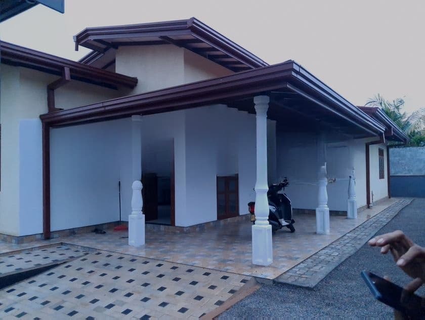 Architecture design Single Story House for sale Homagama