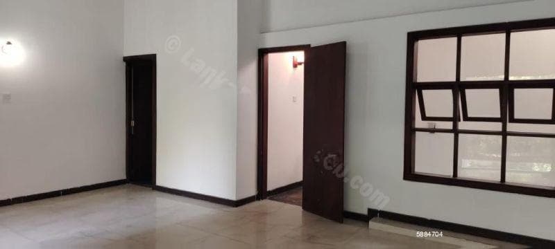4 Bedroom House for Rent in Colombo 5, R4832