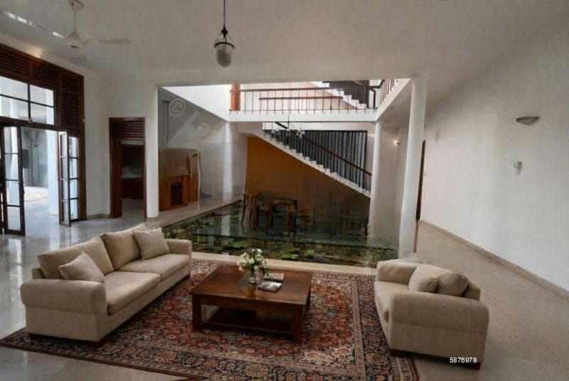 04 Bedroom Unfurnished 03 Storied House for Sale in Battaramulla (A5757)