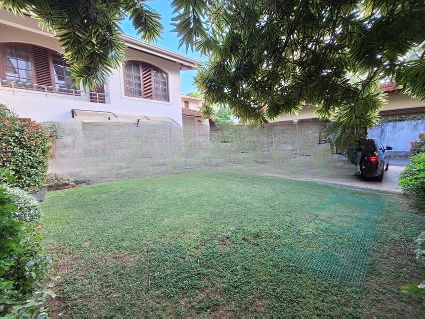 15P Luxury House for Sale in Colombo 6