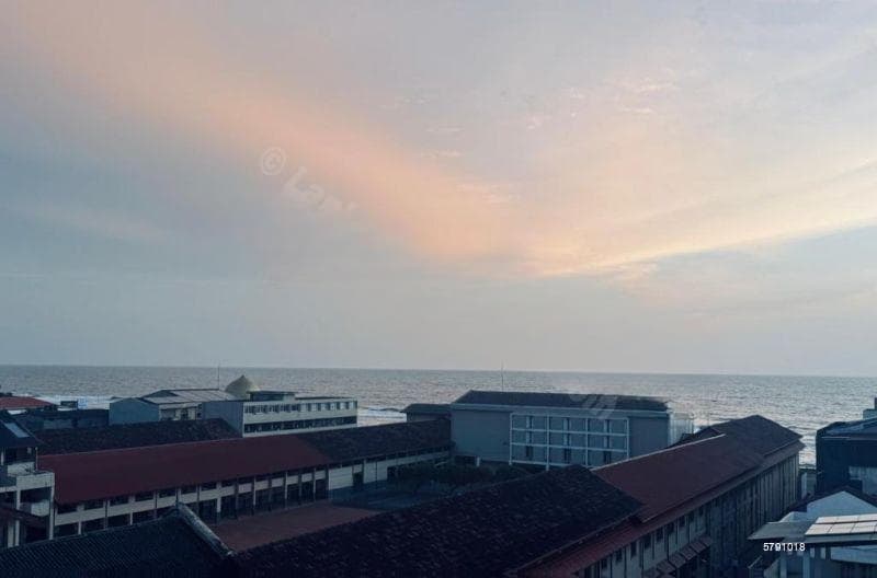 ▪️Luxury Apartment▪️For Rent▪️Bambalapitiya, Colombo 04▪️(NK106700)