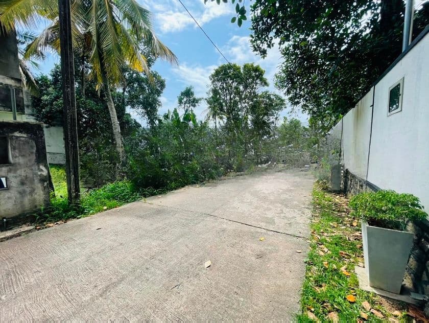 Residential Land for Sale – Malabe