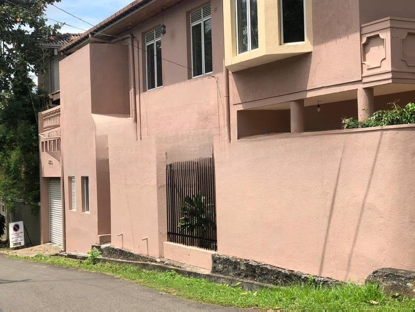 3 Bedroom House for Sale – Udahamulla, Nugegoda (EM119RK)
