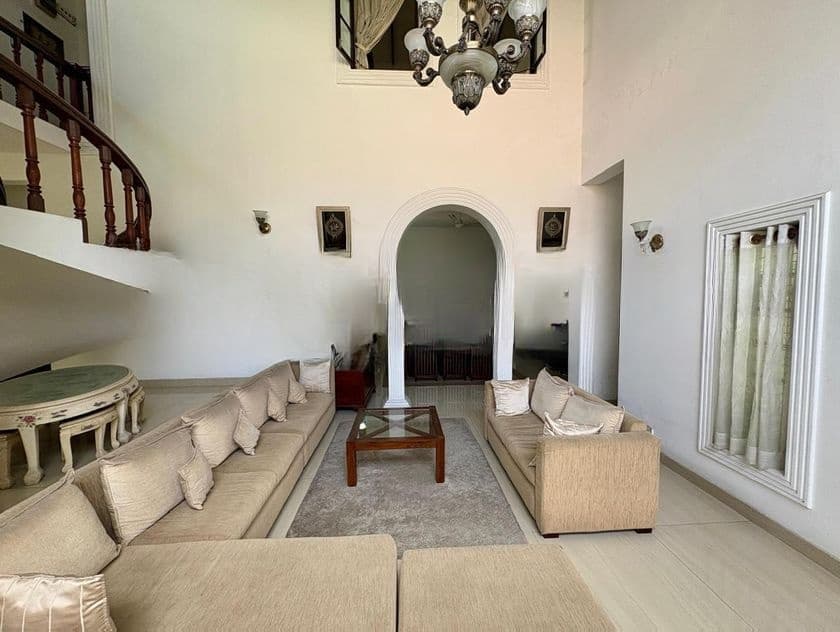 Colombo 4 : 4BR (16.4 perches) House for Sale