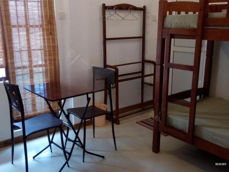 Room for Rent -Moratuwa Uni Undergraduates- Girls Only