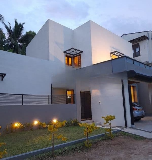 Brand New Super Luxury House for Sale in Kahanthota, Malabe