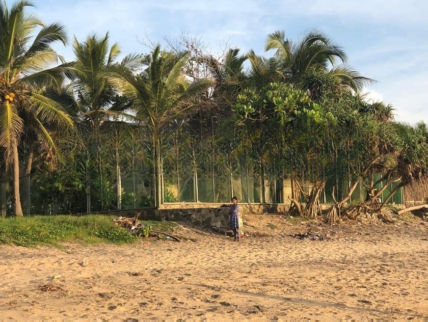 Beach front Land for sale in Pamunugama (C7-10122)