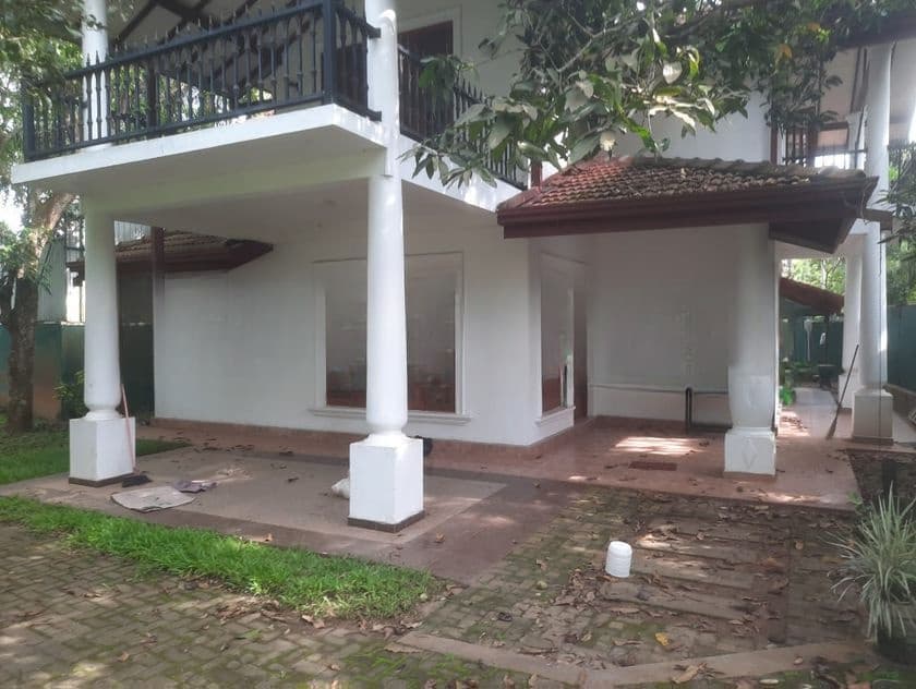 Modern House for Sale in Pahala Madampella