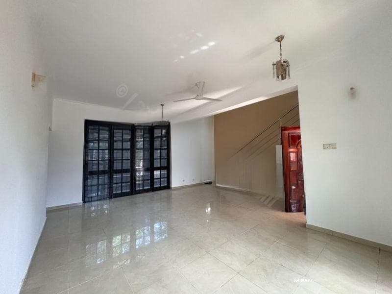 4 BR House for Rent in Battaramulla – PDH328