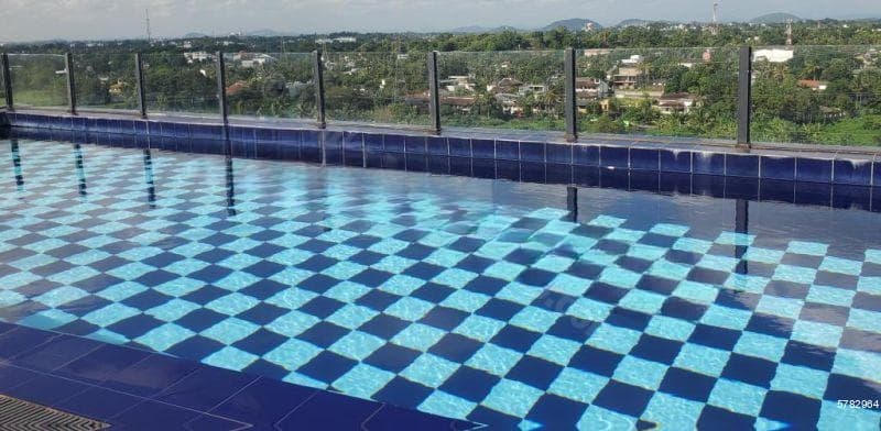 Fully Furnished Fully Airconditioned 2 Bed 2 Bathrooms - 150,000