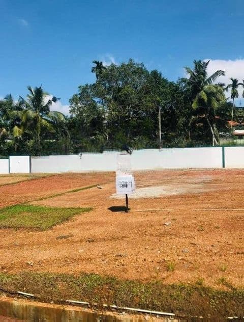 Best Land for Sale in Athurugiriya Road
