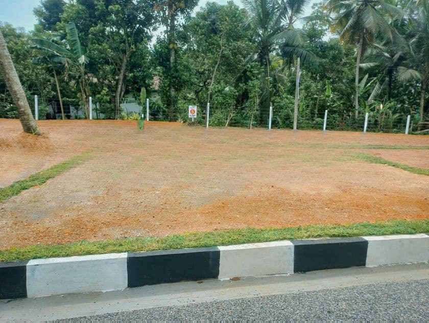 Best Luxury Land Plots Sale in Watareka