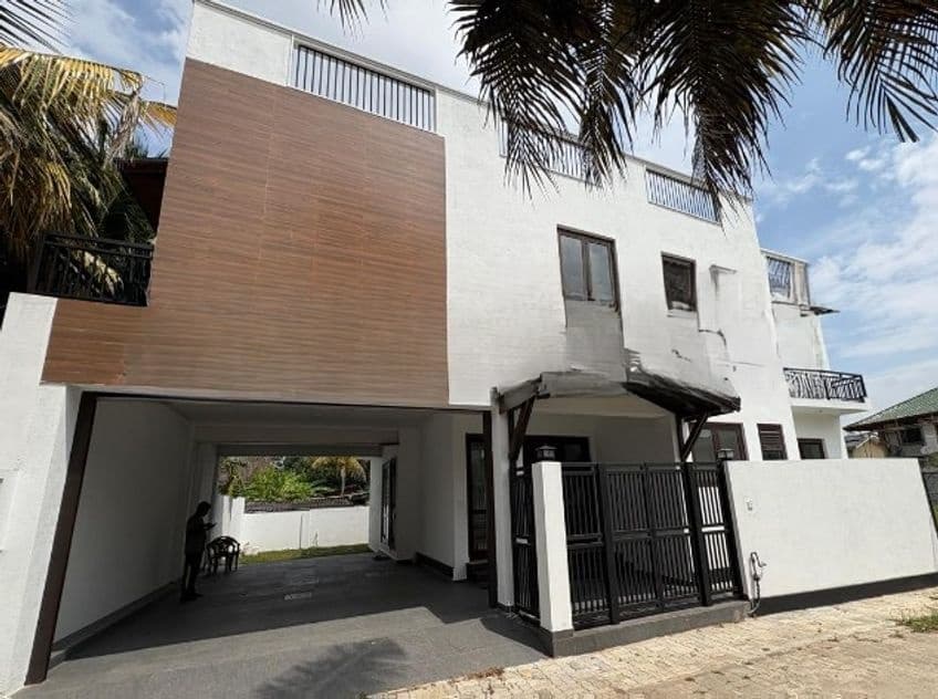 Beautiful Modern Brand New House for Sale in Mount Lavinia