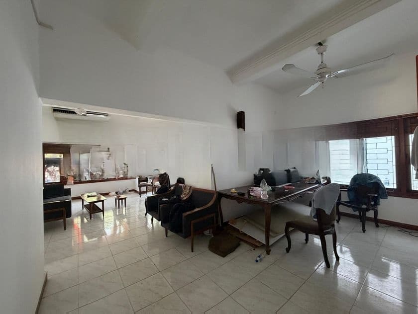 House/Office For Rent Off Galle Road Colombo 4 - 1519U