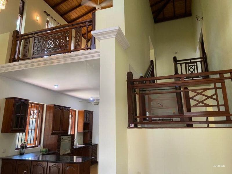 Spacious 4 Bedroom House for Rent in Thalawathugoda for Rs.200,000