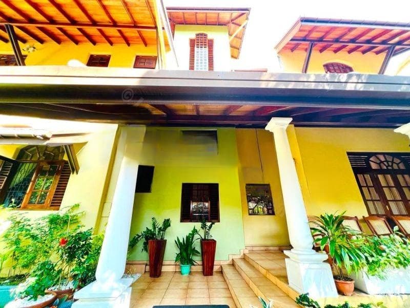 (SE696) 12.5 PERCHES 2 storied HOUSE FOR SALE IN KOHUWALA