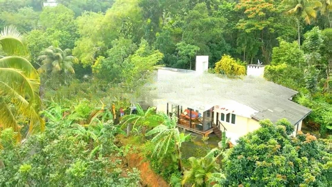 Elegant Cottage for Sale – George E. De Silva Mawatha, Aniwatta, Kandy