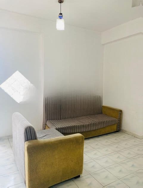 Apartment for Short-Term Rental in Wellawatta. (Property Code: CSH201)