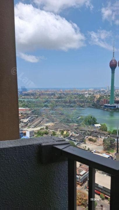 3 bedrooms with parking at Trizen available for immediate sale - Colombo 2