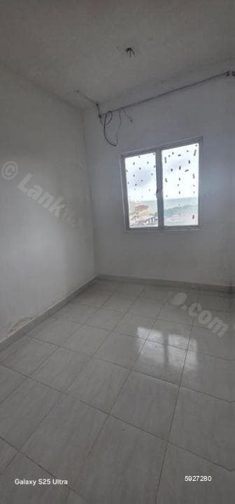 3 Bedroom Apartment for Rent – Lakeside Residencies, Colombo 02