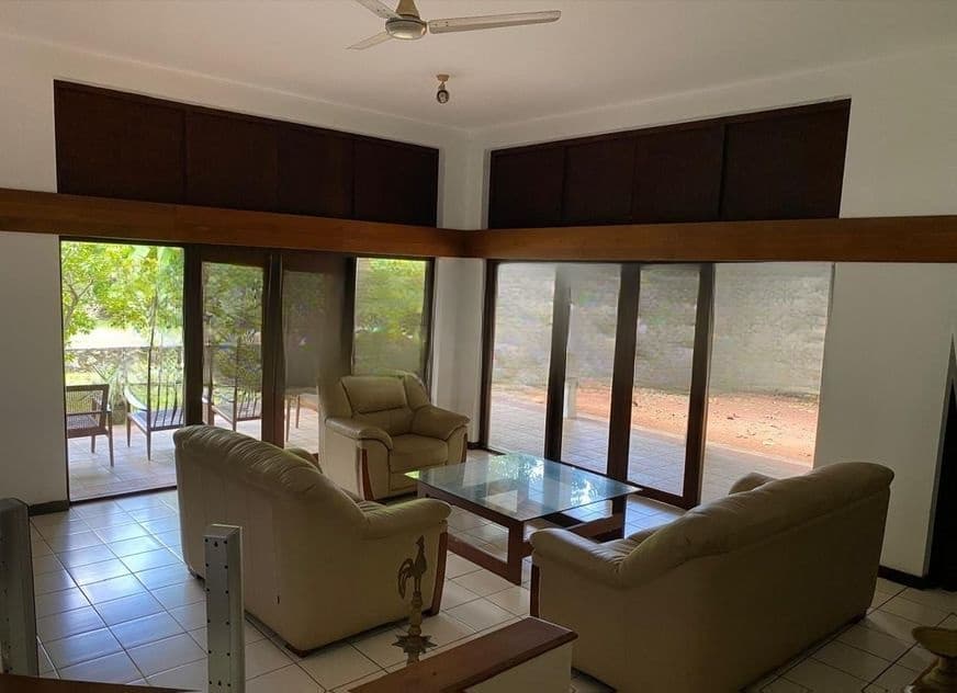 Nugegoda : 5BR (80P) House for Sale at Dewala Road