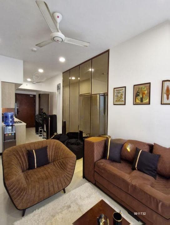 Trizen/high-end furnished/01 bed/for rent in Colombo-02.