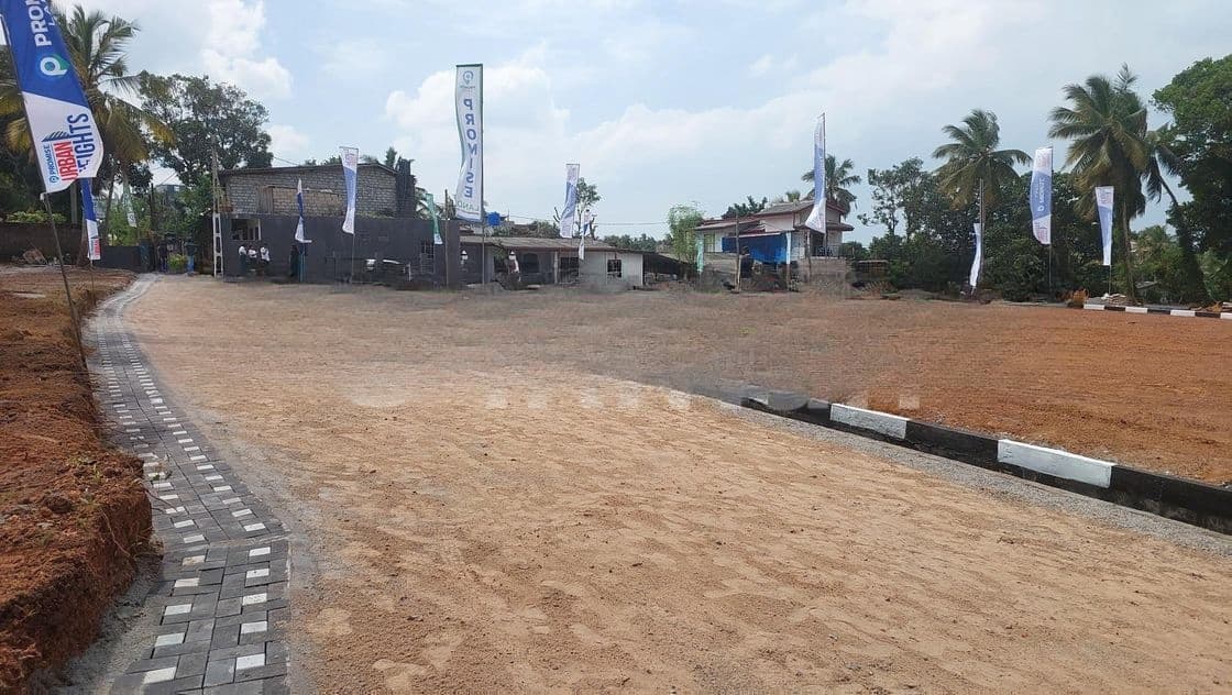Wadduwa Thalpitiya Land Plot for Sale -L22