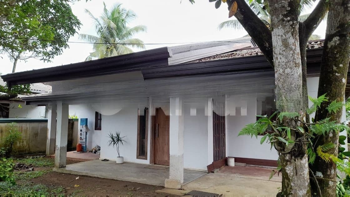 House for Sale in Wattekade, Moragahahena - Homagama