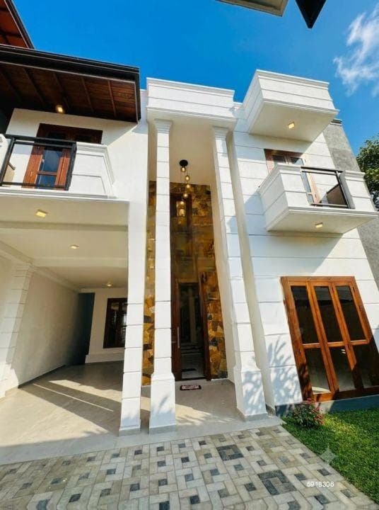 House for sale in Boralesgamuwa
