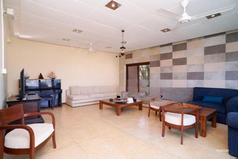 5 AC Bedrooms Villa for Rent - Galle City Sri Lanka -