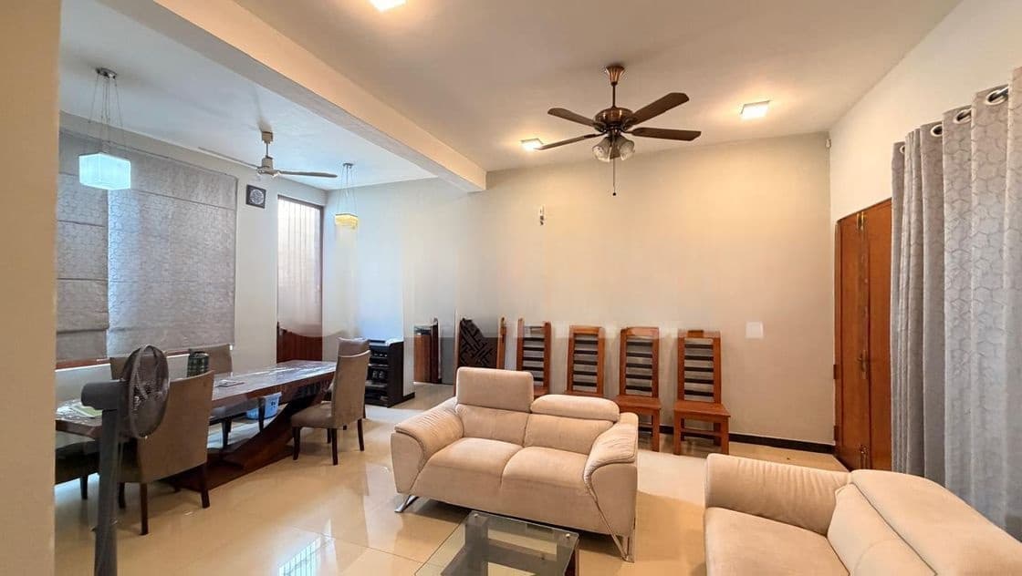 LUXURY THREE STORIED HOUSE FOR RENT KALUBOWILA DEHIWALA SH2502
