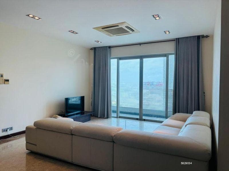 3 Bedroom Apartment for Sale in Iceland Residence