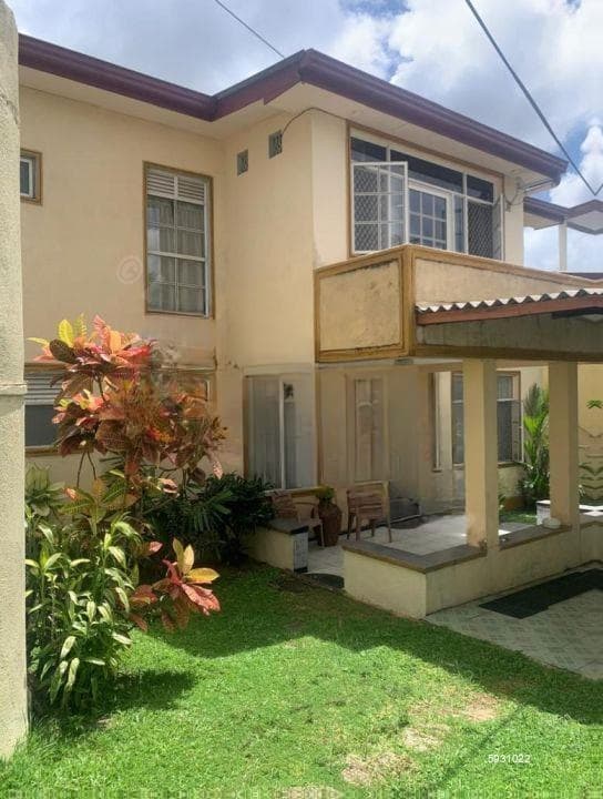 Nugegoda Mirihana 02 Upstair Houses on 16.5 Perches of Land for Sale
