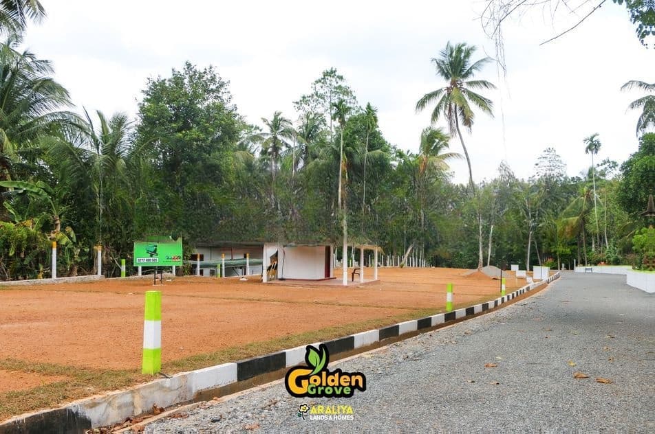 Land For sale in kadawatha - Weboda