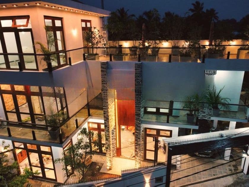 LUXURY BRAND NEW HOUSE WITH LIFT $ POOL FOR SALE IN BATTARAMULLA