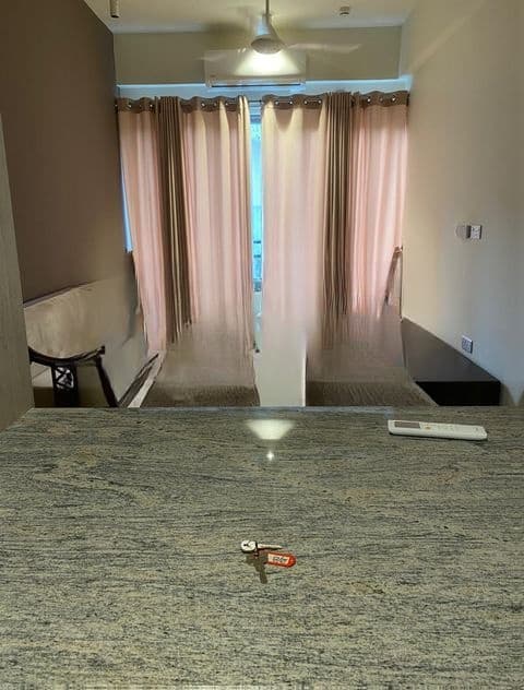 Furnished Apartment for Sale in Aquaria Residencies (C7-8384)