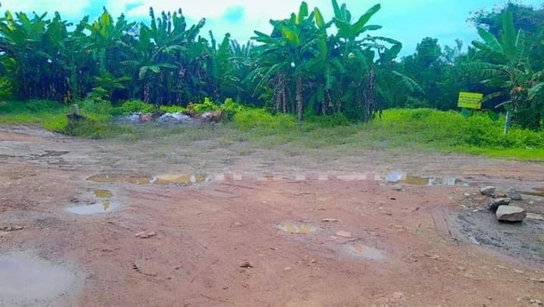 20Ft Entrance Road, Valuable Land for Sale in Bokundara Junction